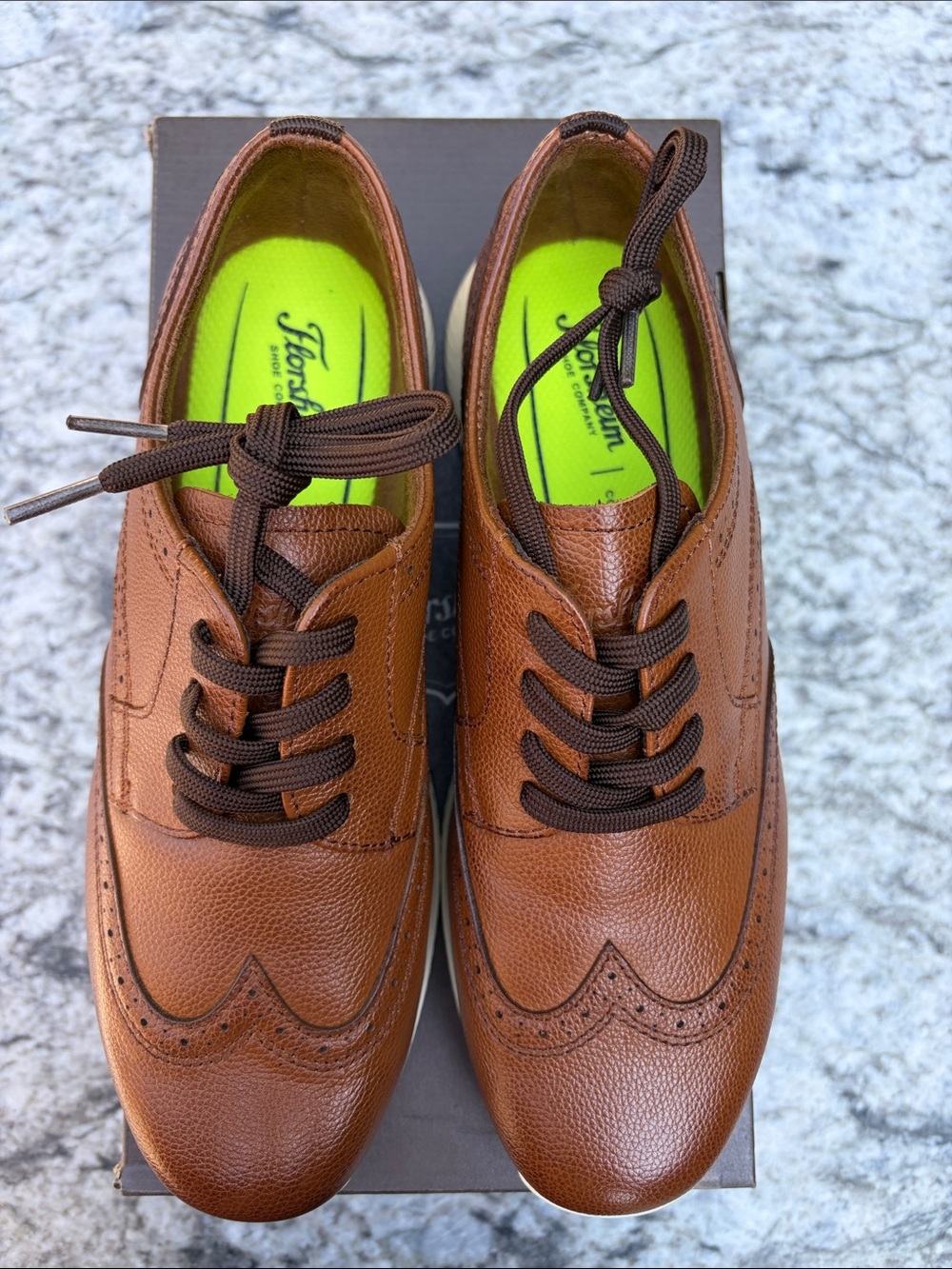 Florsheim Brown Wingtip Oxford Lace-Up Shoes Boys Size 6M